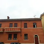 Ideale Per Eventi Al Inalpi Arena Ex Isozaky Ed Al Lingotto E Per Visitare Il Centro Citta E Le Langhe Apartamento *