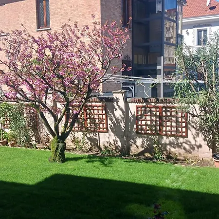 Ideale Per Eventi Al Inalpi Arena Ex Isozaky Ed Al Lingotto E Per Visitare Il Centro Citta E Le Langhe Appartamento *