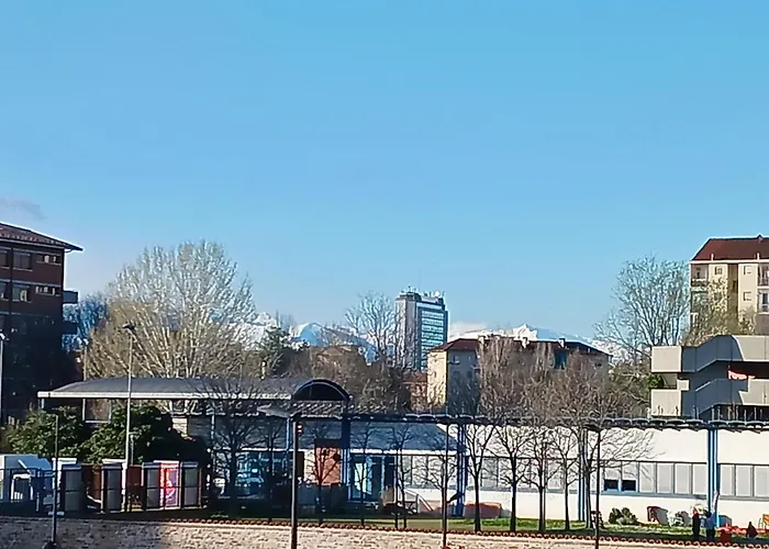 Ideale Per Eventi Al Inalpi Arena Ex Isozaky Ed Al Lingotto E Per Visitare Il Centro Citta E Le Langhe Apartamento *